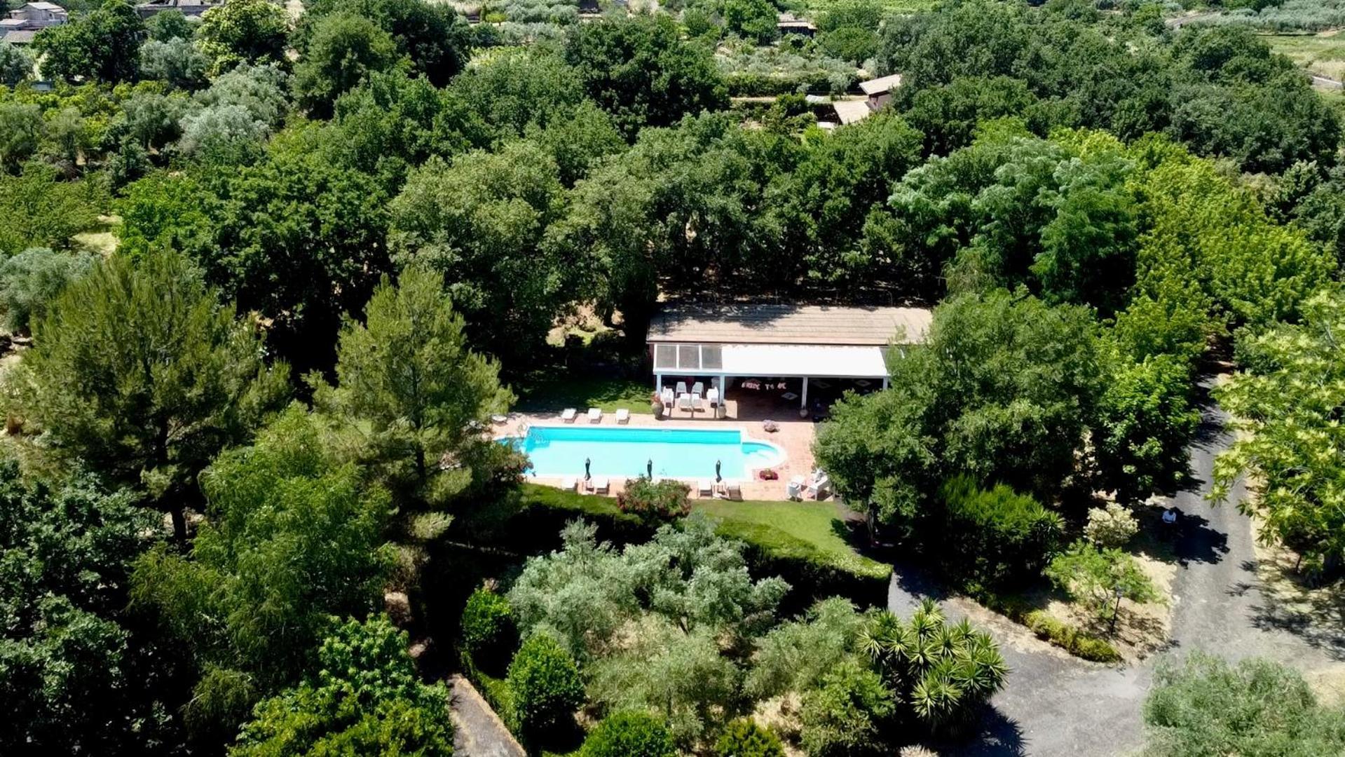 Bed&Breakfast Il Glicine Piedimonte Etneo Exterior foto