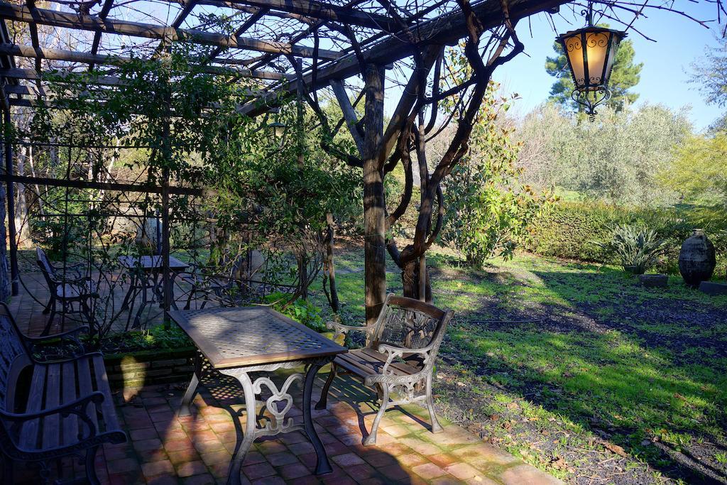 Bed&Breakfast Il Glicine Piedimonte Etneo Exterior foto