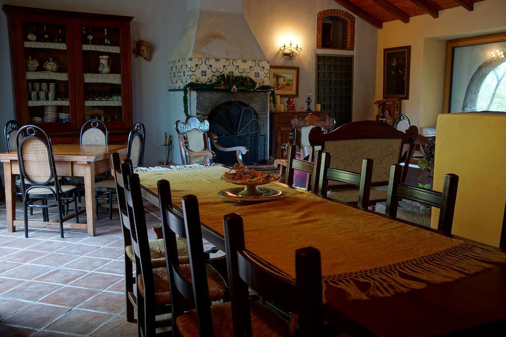 Bed&Breakfast Il Glicine Piedimonte Etneo Exterior foto