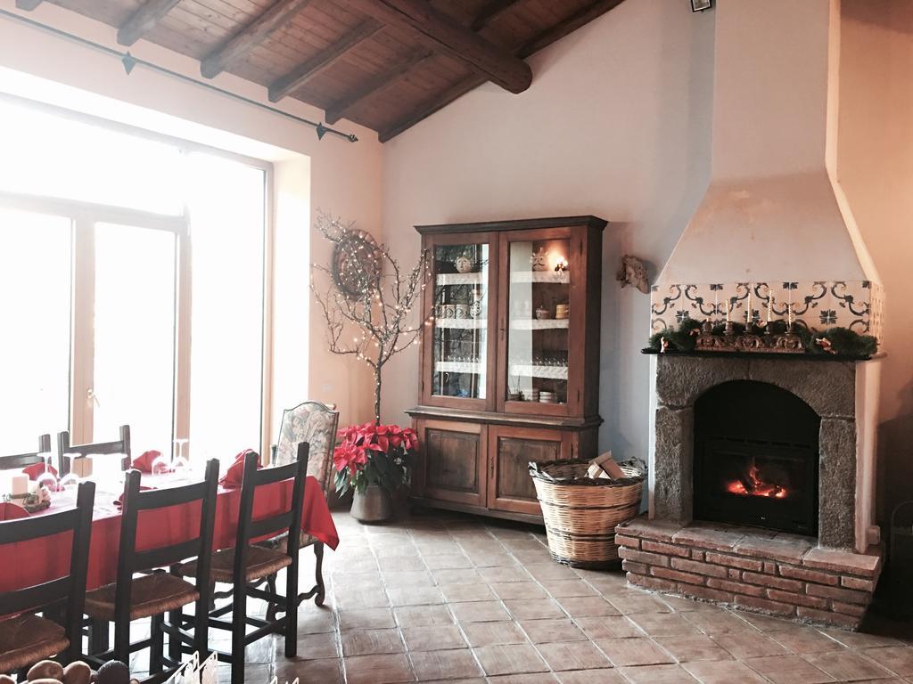 Bed&Breakfast Il Glicine Piedimonte Etneo Exterior foto