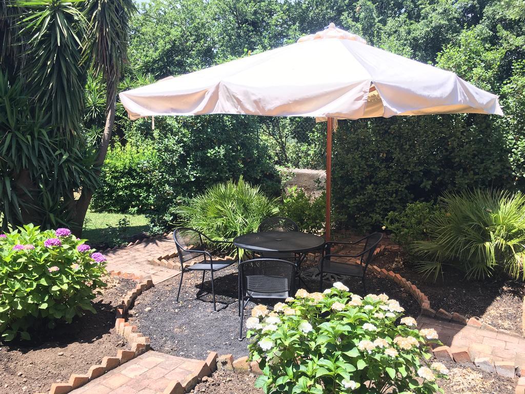 Bed&Breakfast Il Glicine Piedimonte Etneo Exterior foto